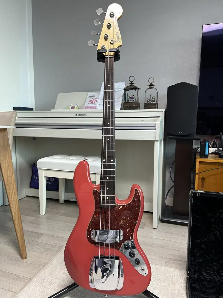 fender customshop 64 jazz bass(피에스타레드)